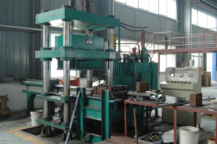 5000KN hydraulic vibration machine